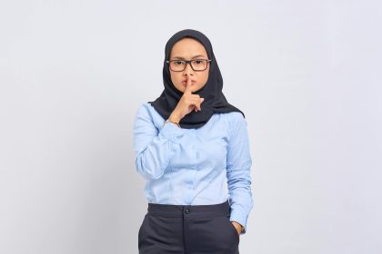 Ilustrasi bahasa indonesia keep strong