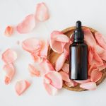 Ilustrasi nama parfum wanita yang semakin berkeringat semakin harum